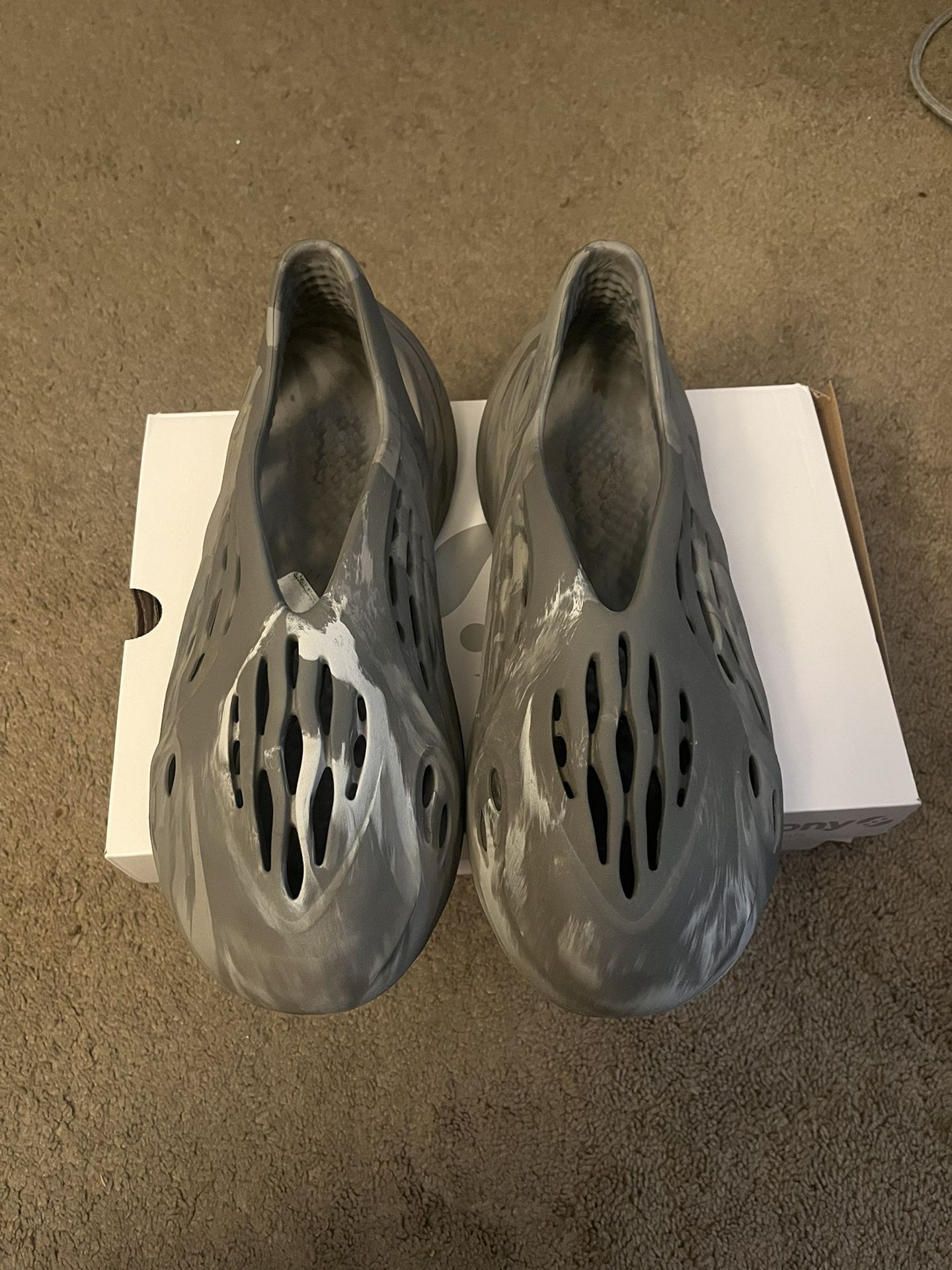 Yeezy Foam Runners Sz 12