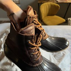 Sperry Duck Boots For Winter Or Fall