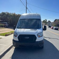 2023 Ford E-Transit Cargo Van