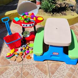 Kids Toys Picnic Table/ BBQ 