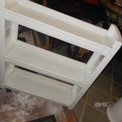 NICE KIDS ETC BOOK TOYS ETC SHELF STAND ON WHEELS 12 FINAL PRICE LOOK MY POST TONS ITEM