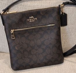 Coach crossbody purse