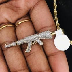 10KT DIAMOND AK47 W 10kt Rope Chain