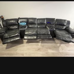 Recliner Sectional 