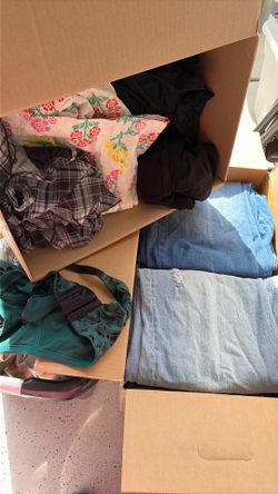 Free Woman’s 3XL / Size 22-24 Clothes