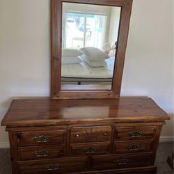 Solid Oak Dresser With Mirror 