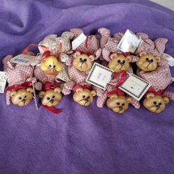 New Russ Wood Head Bears Beanies New $5 Ea Selling $1 Each 