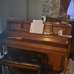 Free Piano