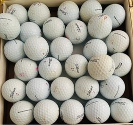 30 Titleist Prov1 golf balls