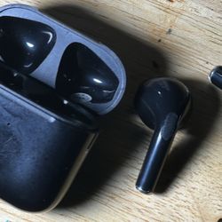 Earbuds
