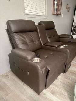 Brand new reclining couch massage chair, Paramount control asking price $350 or best offer