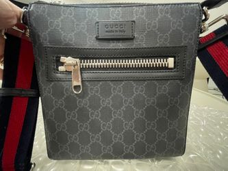 Gucci Gg Black Small Messenger Bag