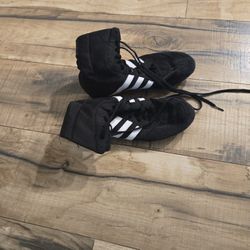 Woman Adidas Boxing Shoes Size 8.5/9