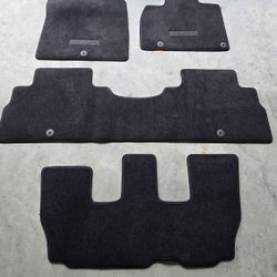 2020-2025 Kia Telluride Carpet Floor Mats