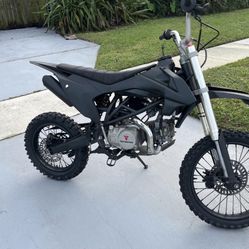 Dirt Bike 150cc Tao
