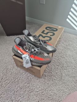 Men's Tennis Shoes