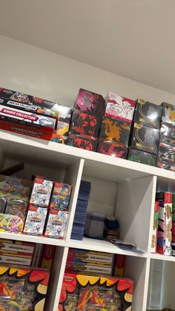 Pokemon Sealed Lot