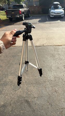 Tripod Stand 