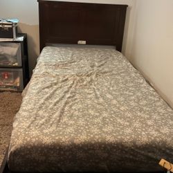 twin size bed with frame and mattress 