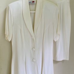 RED STAR Two-piece White Dress with Shoulder Pads