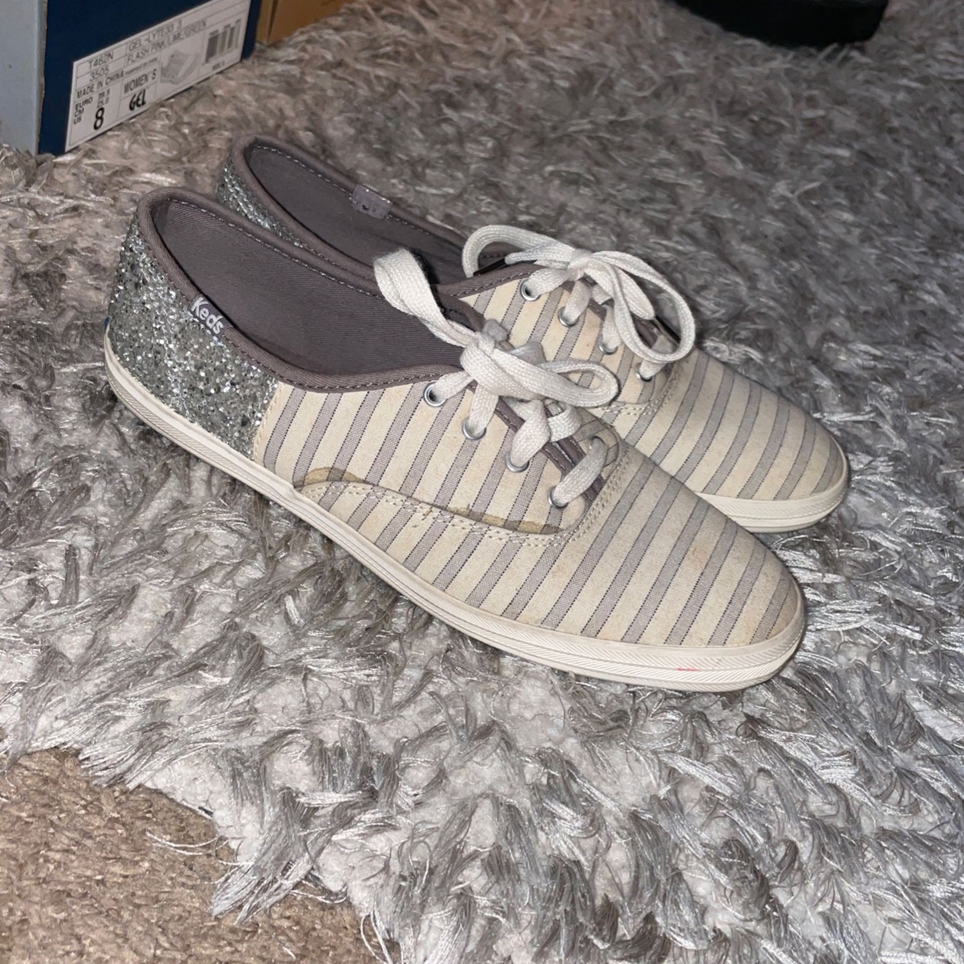 Women’s Keds Sneaker/ Shoes