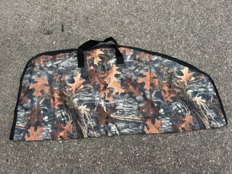 Gander Mountain Camouflage r Bow Camo Zippered Bow Carrying Case Tote
