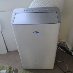 Whynter Dual House AC + Dehumidifier ( Like New)