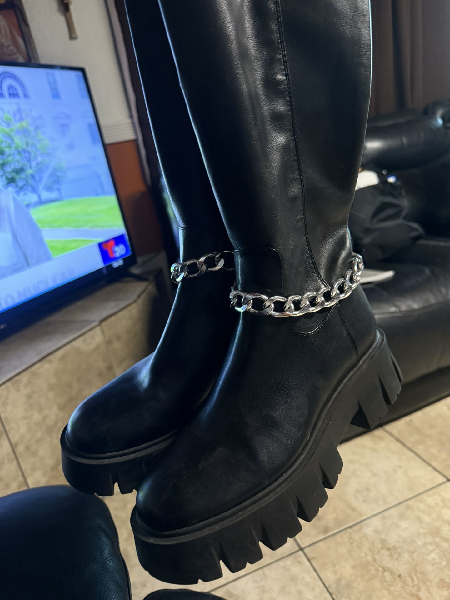 Guess Boots