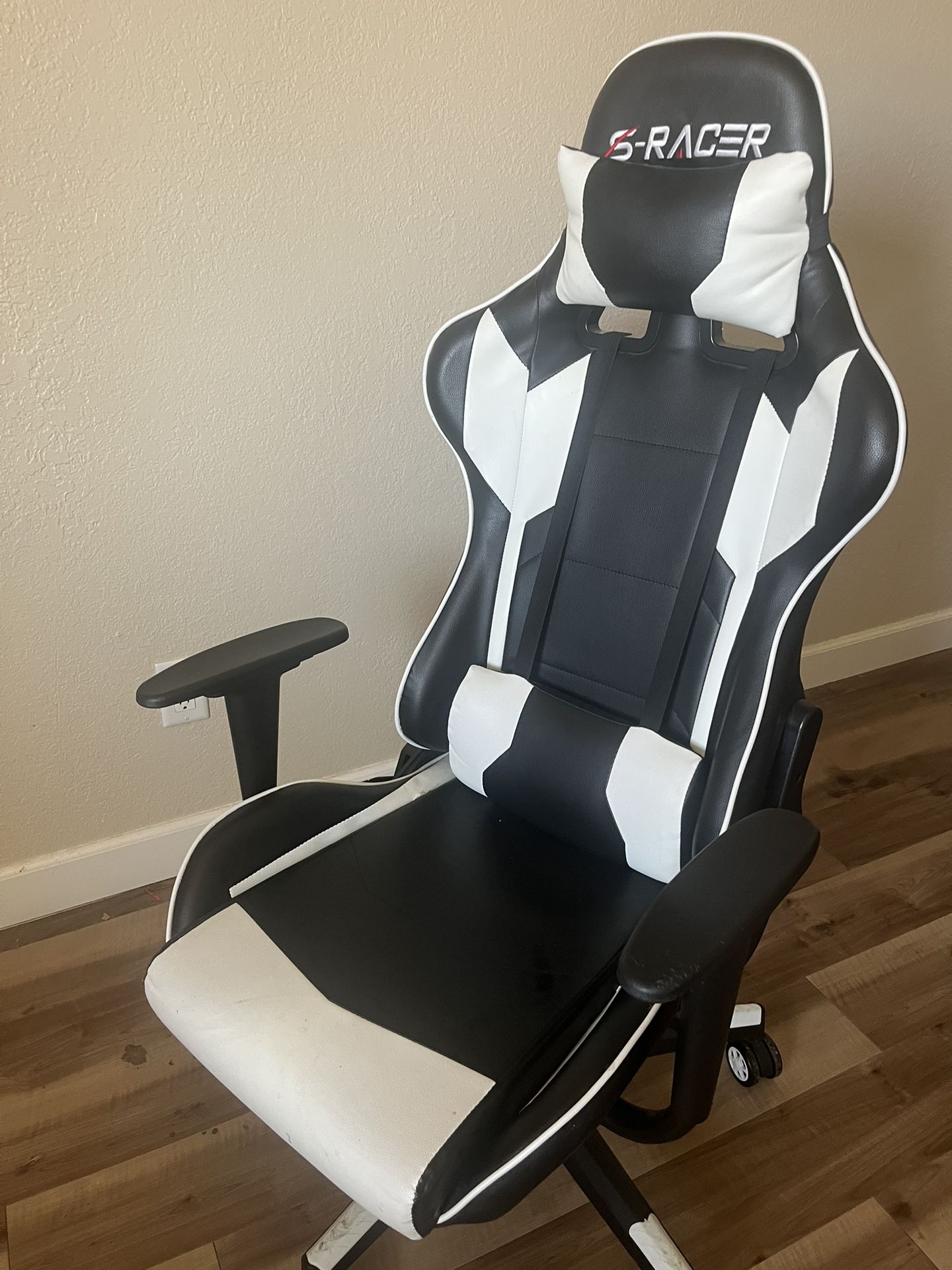 Gaming Chair