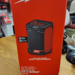Milwaukee M12 Bluetooth Radio Tool Only