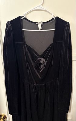 Black Velvet material dress size 1xl