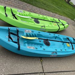 Pair Of Dagger Frolic sit-On kayaks