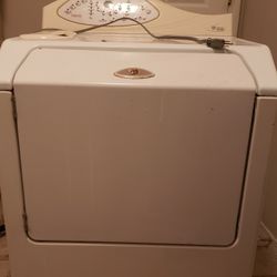 May tag Washer (PLEASE READ DESCRIPTION)