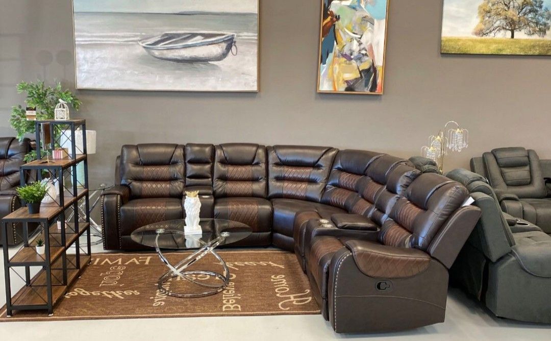 New Starwood Reclining Sectional With Free Delivery 