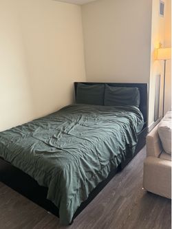 Full sized bed and mattress