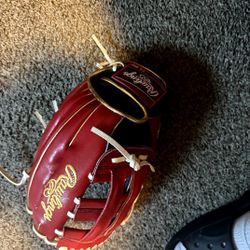 Rawling Baseball Glove/The Gold Glove CO.