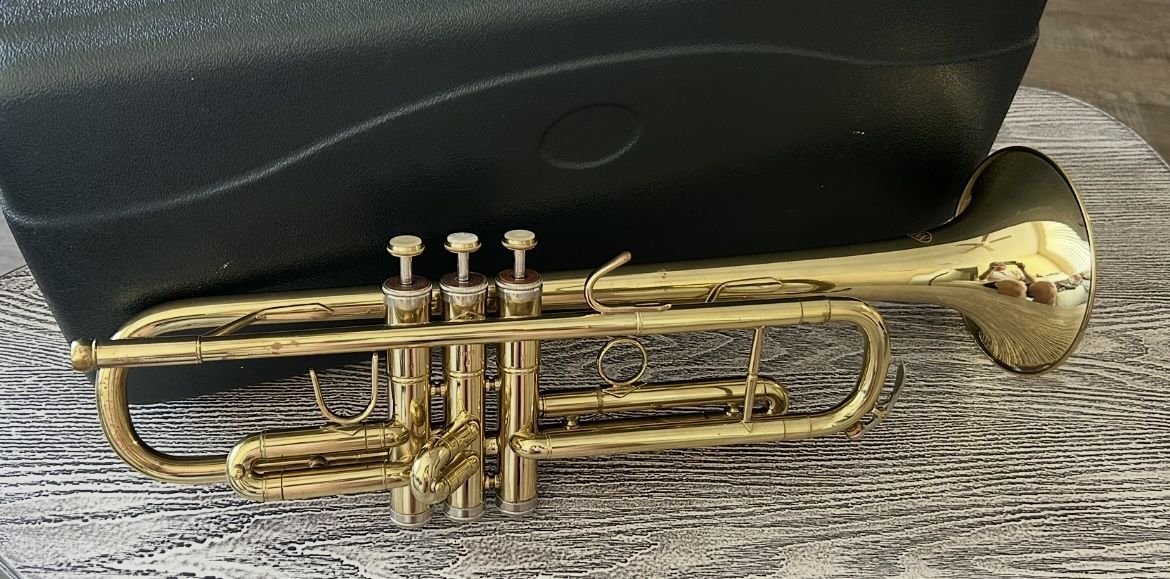 Trumpet with carry case, complete with mouthpiece- Low Price. $65