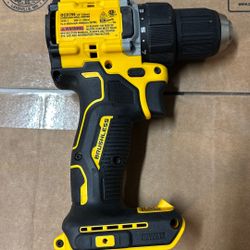 DeWalt 20V Atomic Drill Driver  DCD794 