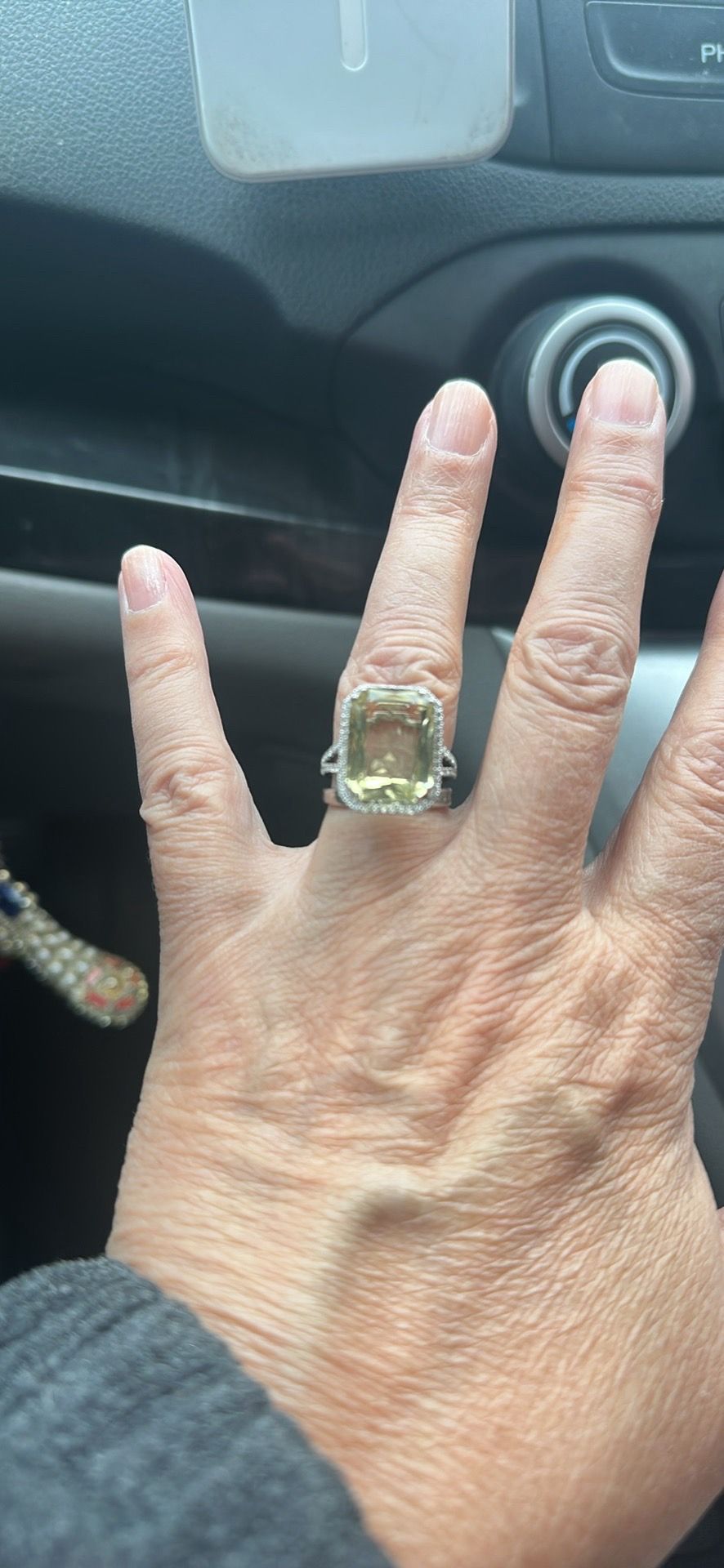 Beautiful citrine ring