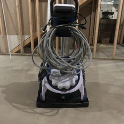Hayward AQUAVAC 600 ROBOTIC IG CLEANER RCH601CUY