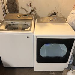 Washer Dryer Set - Maytag Washer and Kenmore Dryer