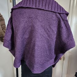 Old Navy Cabled Sweater Cape Capelet Poncho