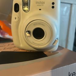 Instax 11 Camera 