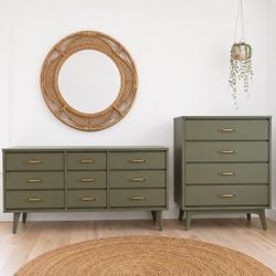 Vintage Green MCM Dresser Set