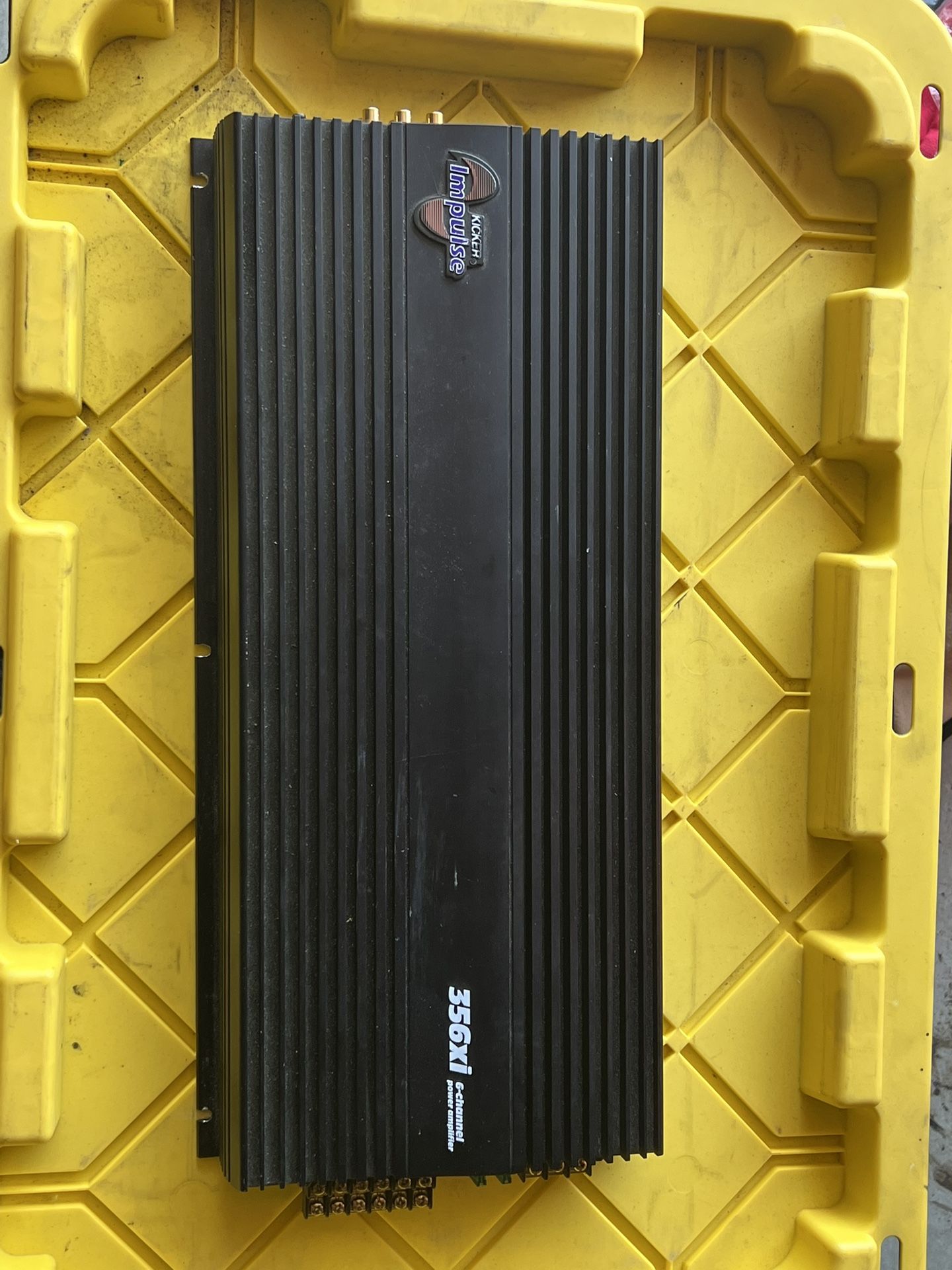 Kicker 356xi 6 Channel Amp
