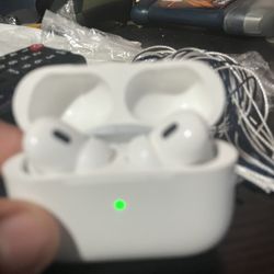 Airpod Pro 2s