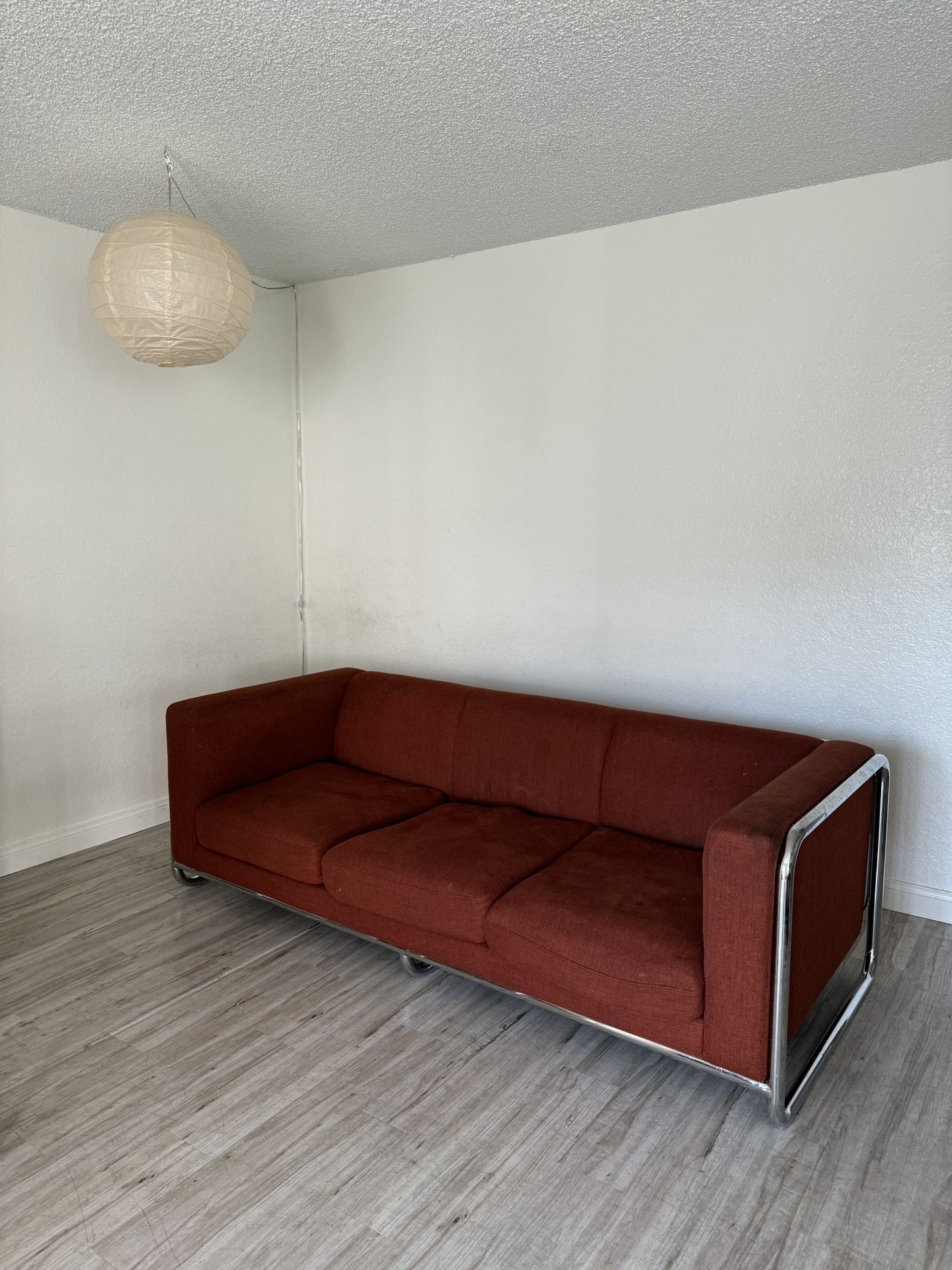 MODERN COUCH