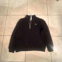 Alo Quater Zip Set/ Size L/ $100
