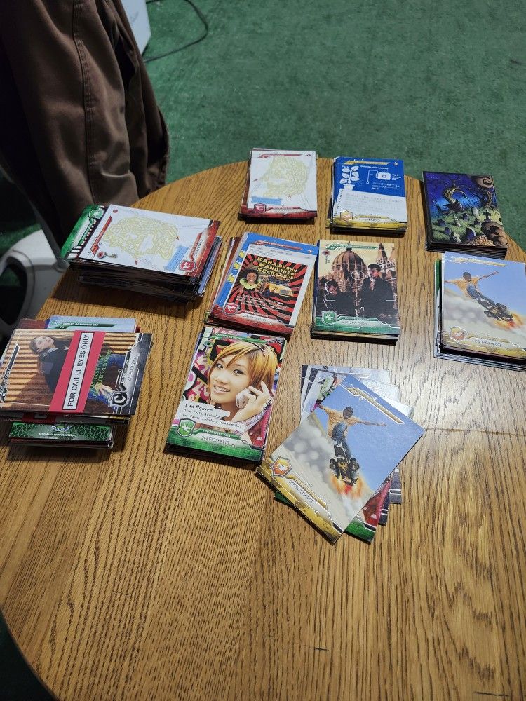 182 THE 39 CLUES CARDS From Book Series I'm  Selling In Lot For 25.00 