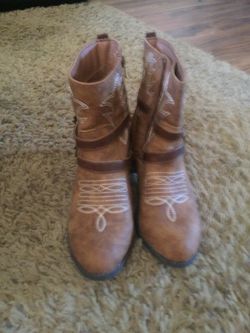 Size 6 girl boots